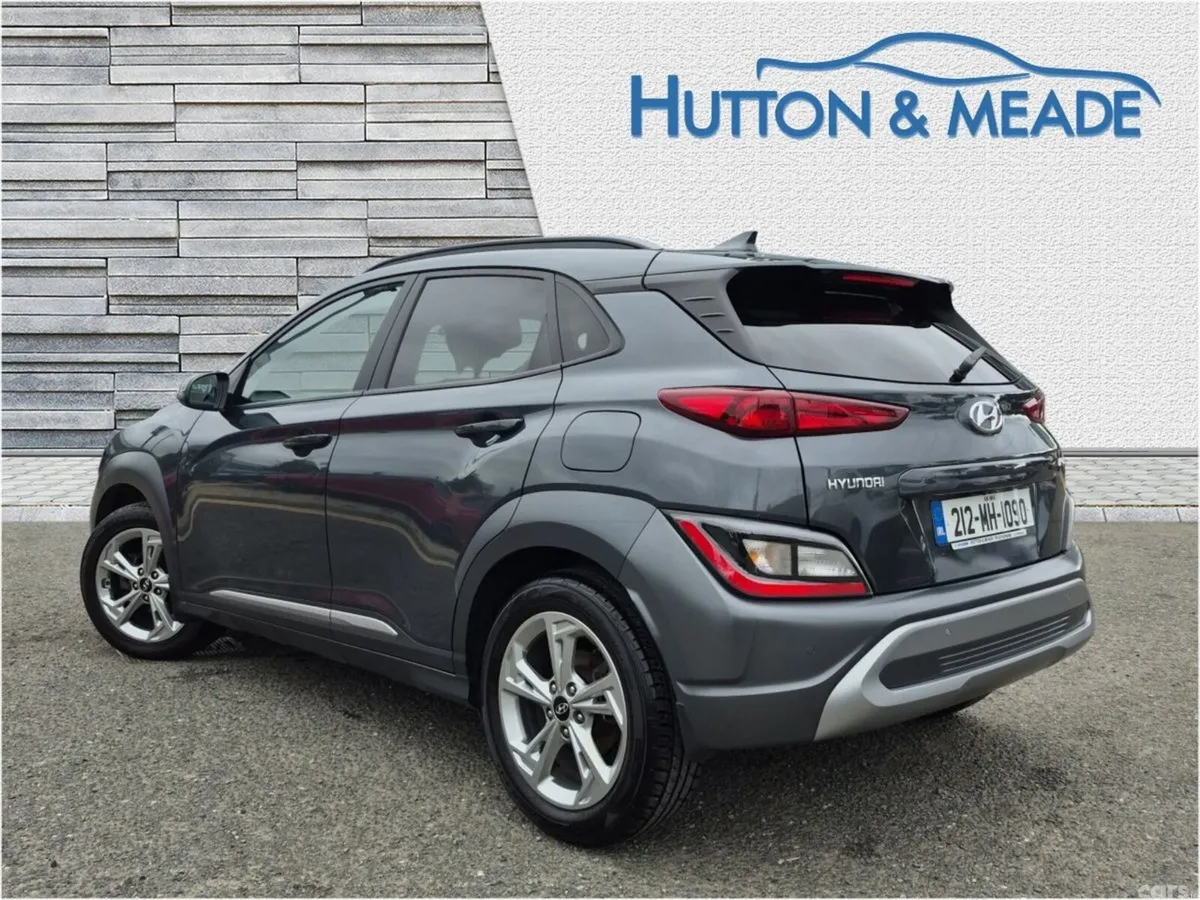 Hyundai KONA SUV, Petrol, 2021, Grey