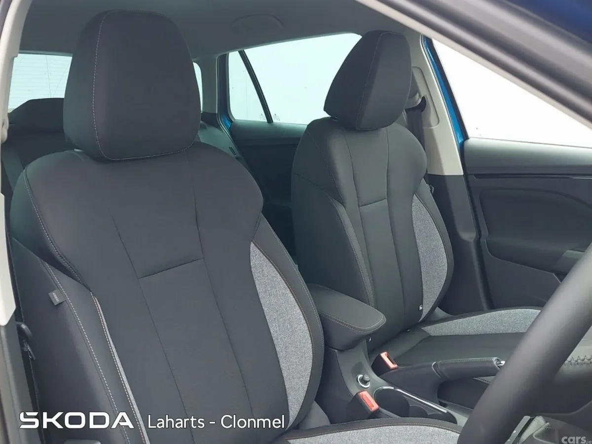 Skoda Scala Hatchback, Petrol, 2026, Blue
