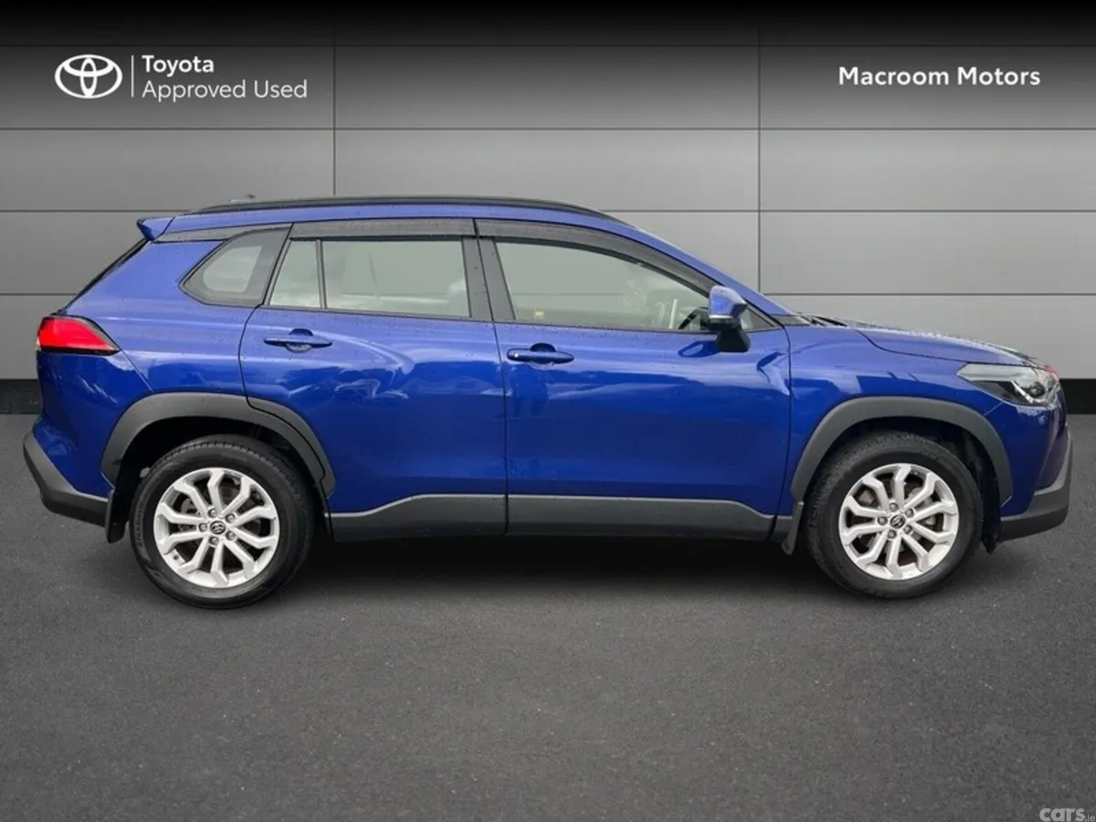 Toyota Corolla Cross SUV, Petrol Hybrid, 2024, Blue