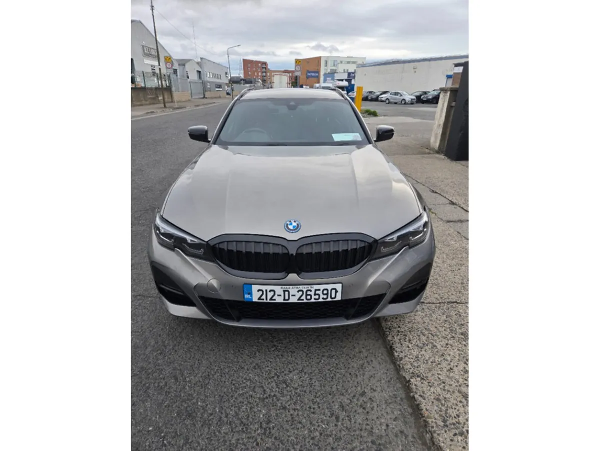 BMW 3-Series Estate, Petrol Plug-in Hybrid, 2021, Grey