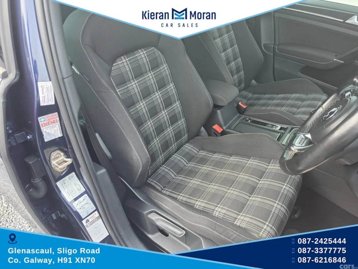 Volkswagen Golf Hatchback, Diesel, 2016, Blue