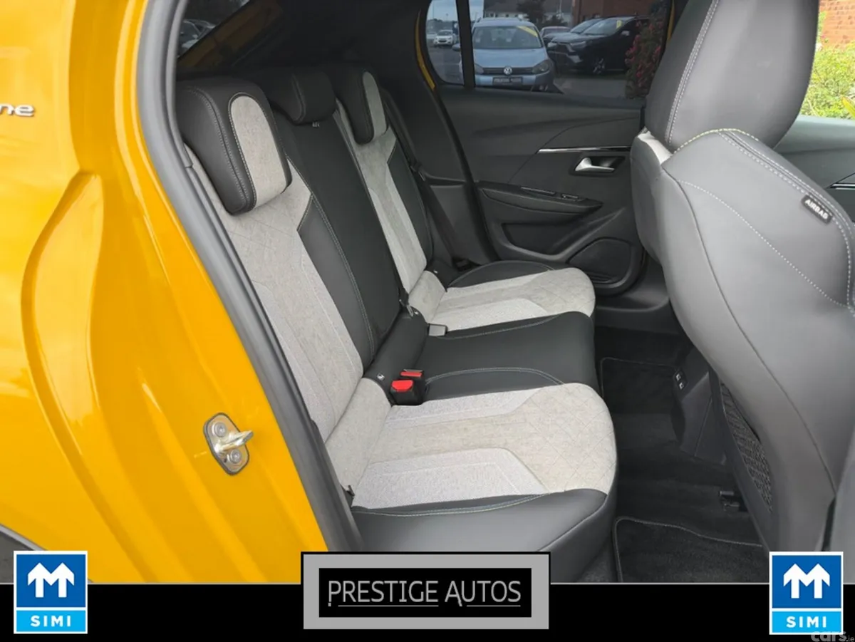 Peugeot 208 Hatchback, Petrol, 2020, Yellow