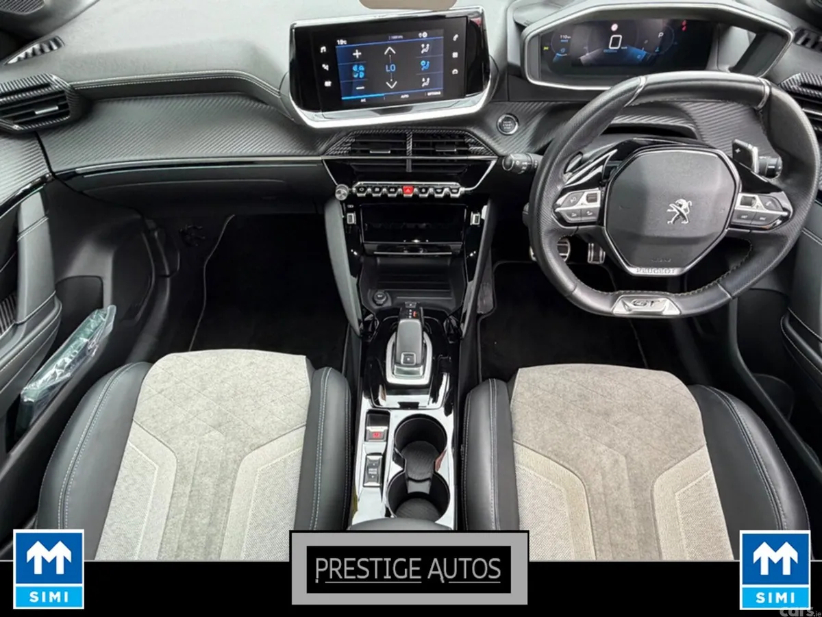 Peugeot 208 Hatchback, Petrol, 2020, Yellow