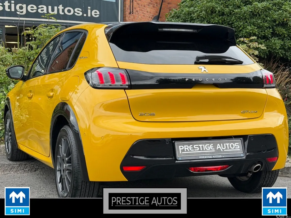 Peugeot 208 Hatchback, Petrol, 2020, Yellow