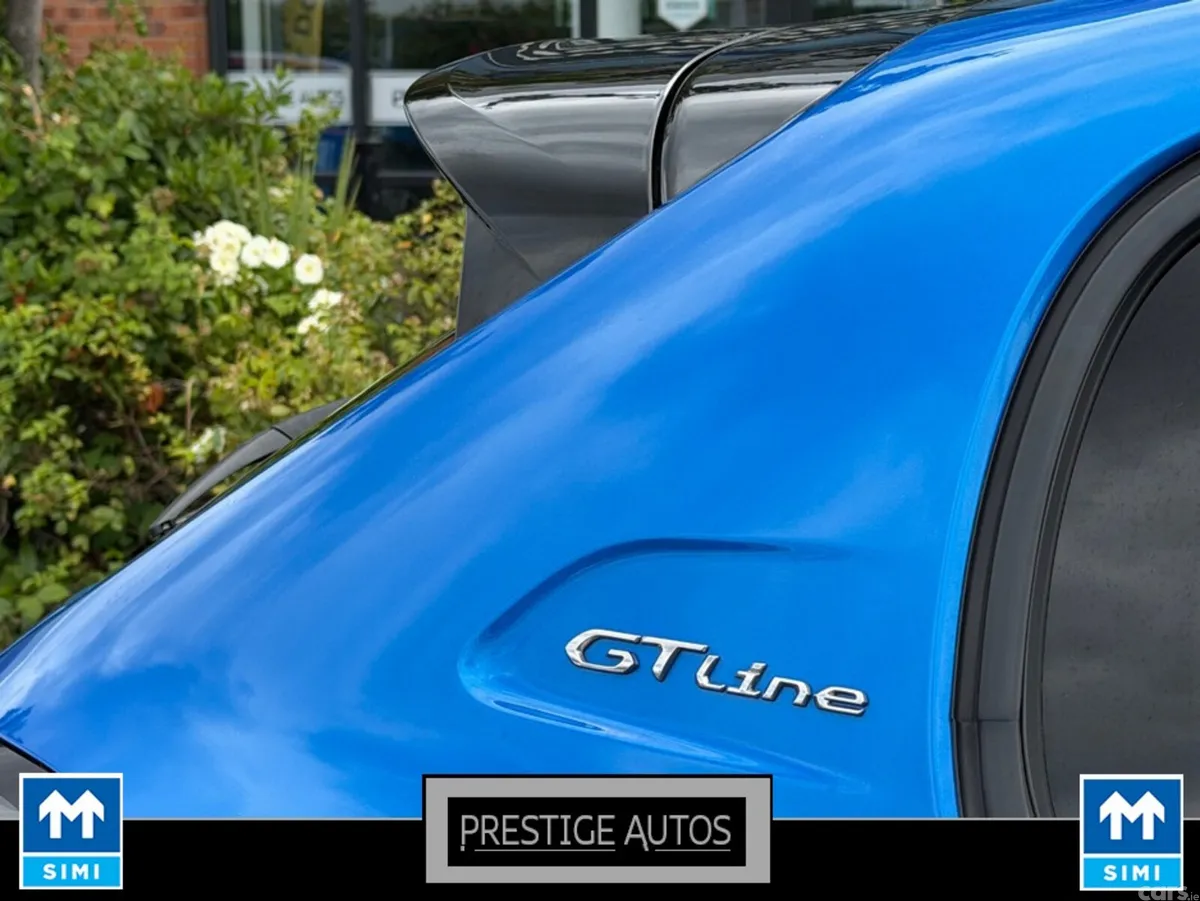 Peugeot 208 Hatchback, Petrol, 2021, Blue