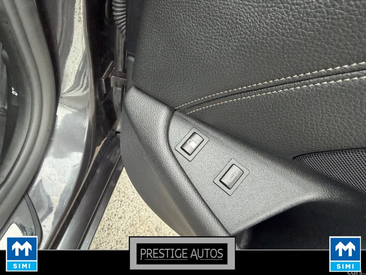 BMW 5-Series Saloon, Petrol Plug-in Hybrid, 2019, Grey