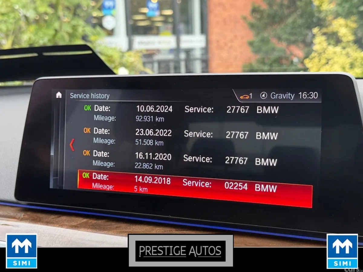 BMW 5-Series Saloon, Petrol Plug-in Hybrid, 2019, Grey