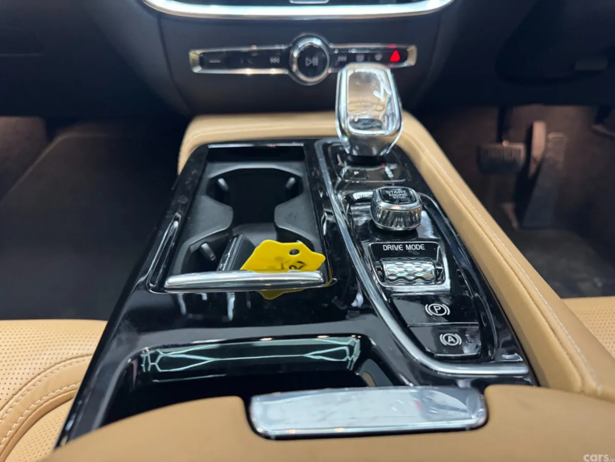 Volvo V60 Estate, Petrol Hybrid, 2021, Grey