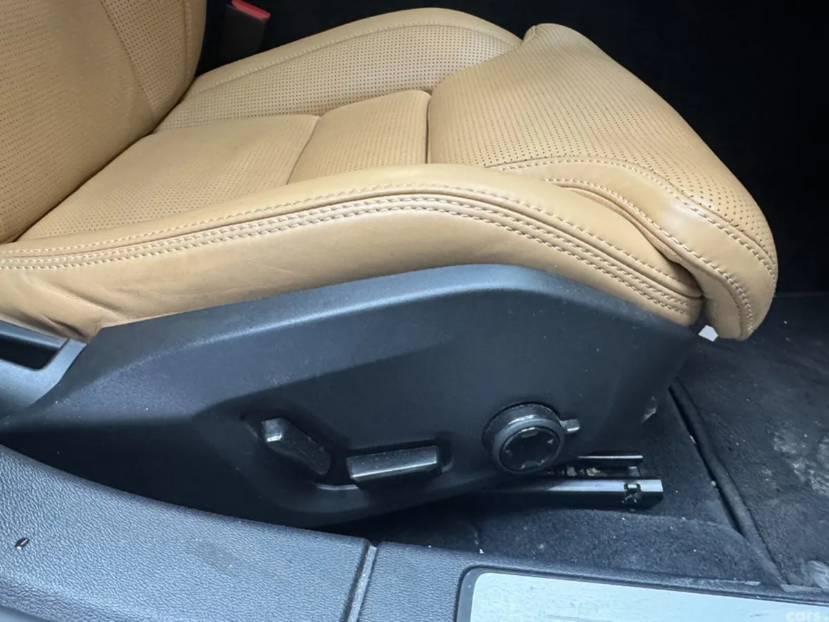 Volvo V60 Estate, Petrol Hybrid, 2021, Grey