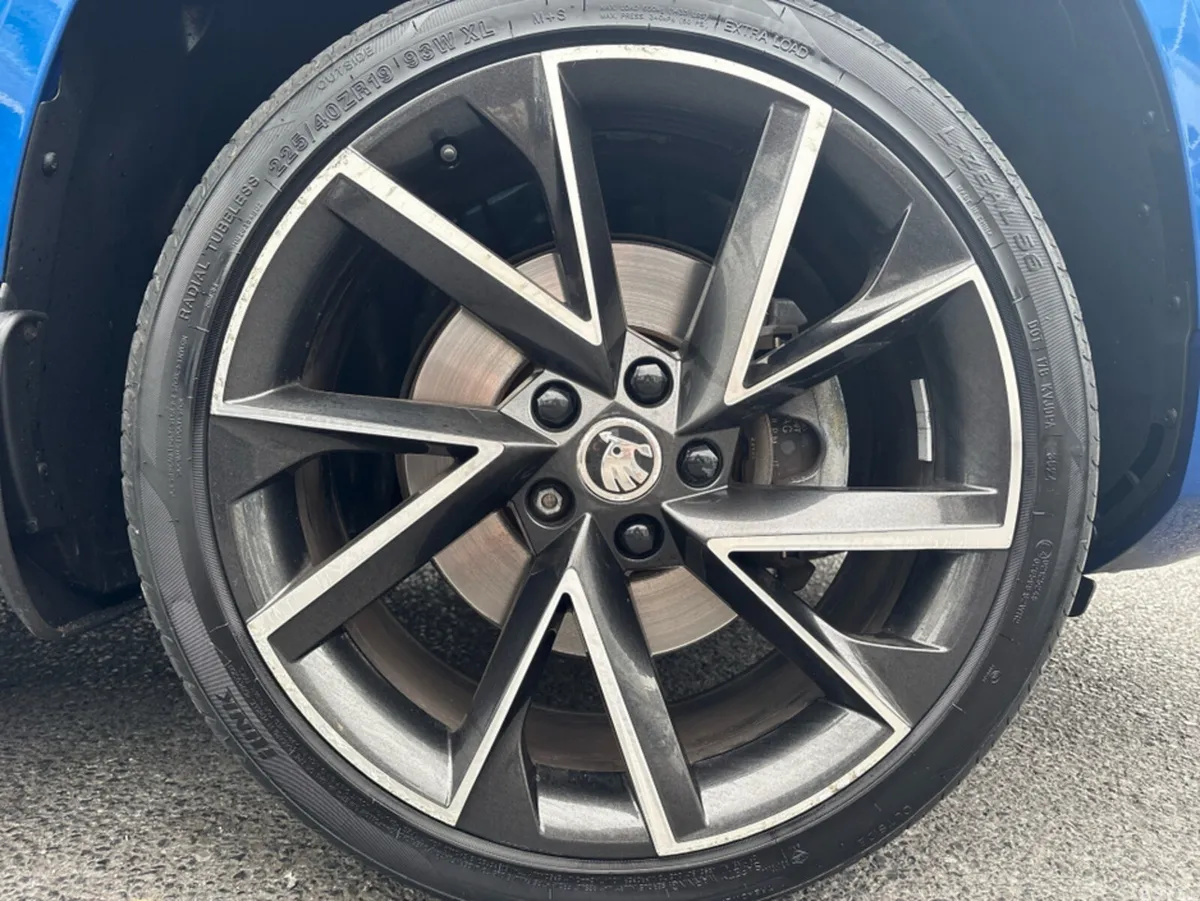 Skoda Karoq Estate, Diesel, 2021, Blue