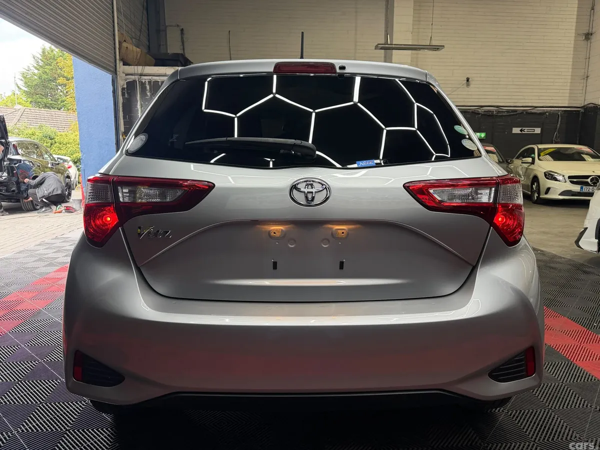 Toyota Vitz Hatchback, Petrol, 2017, Grey