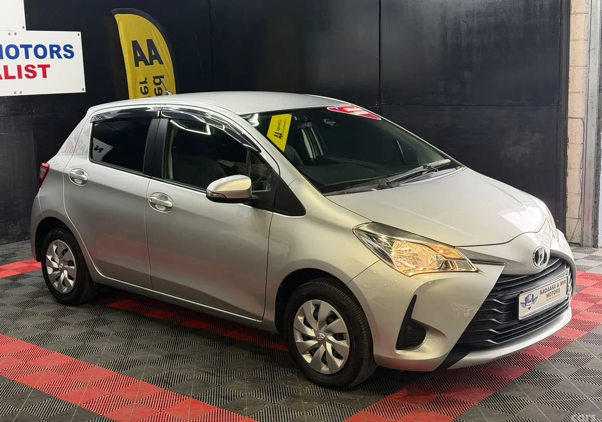 Toyota Vitz Hatchback, Petrol, 2017, Grey