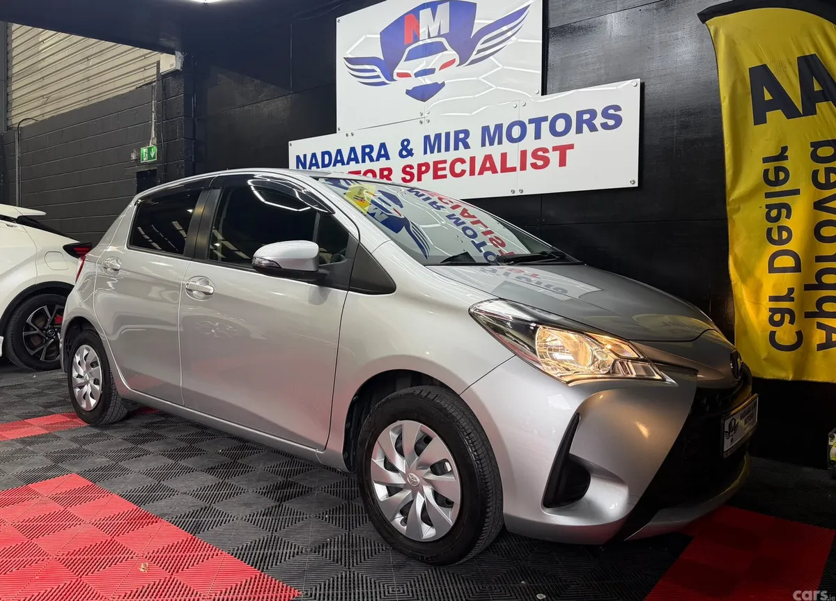 Toyota Vitz Hatchback, Petrol, 2017, Grey