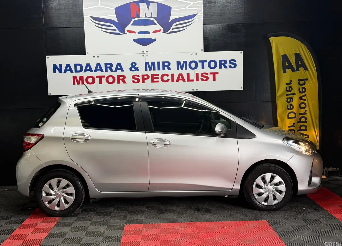 Toyota Vitz Hatchback, Petrol, 2017, Grey