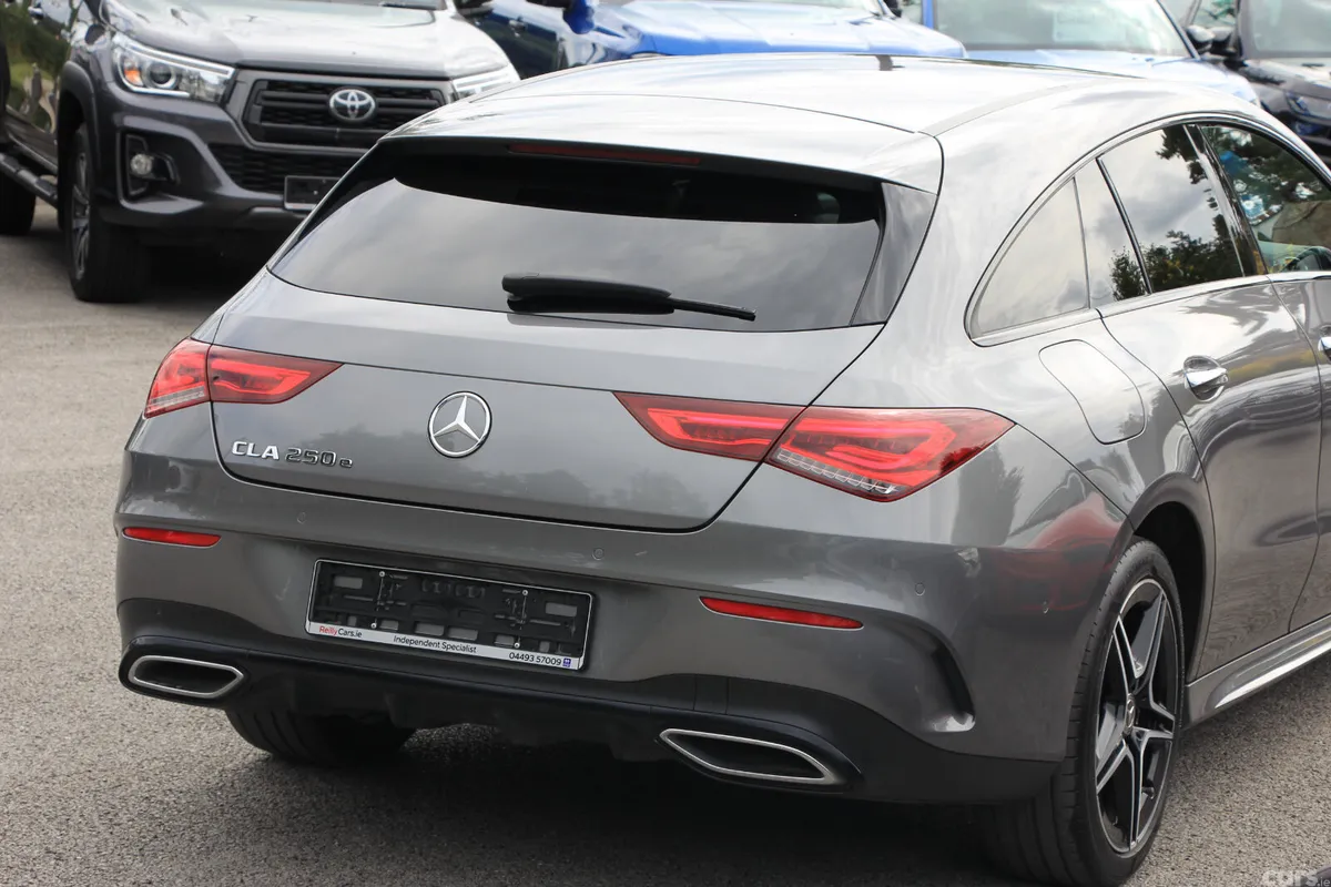 Mercedes-Benz CLA Estate, Petrol Plug-in Hybrid, 2022, Grey