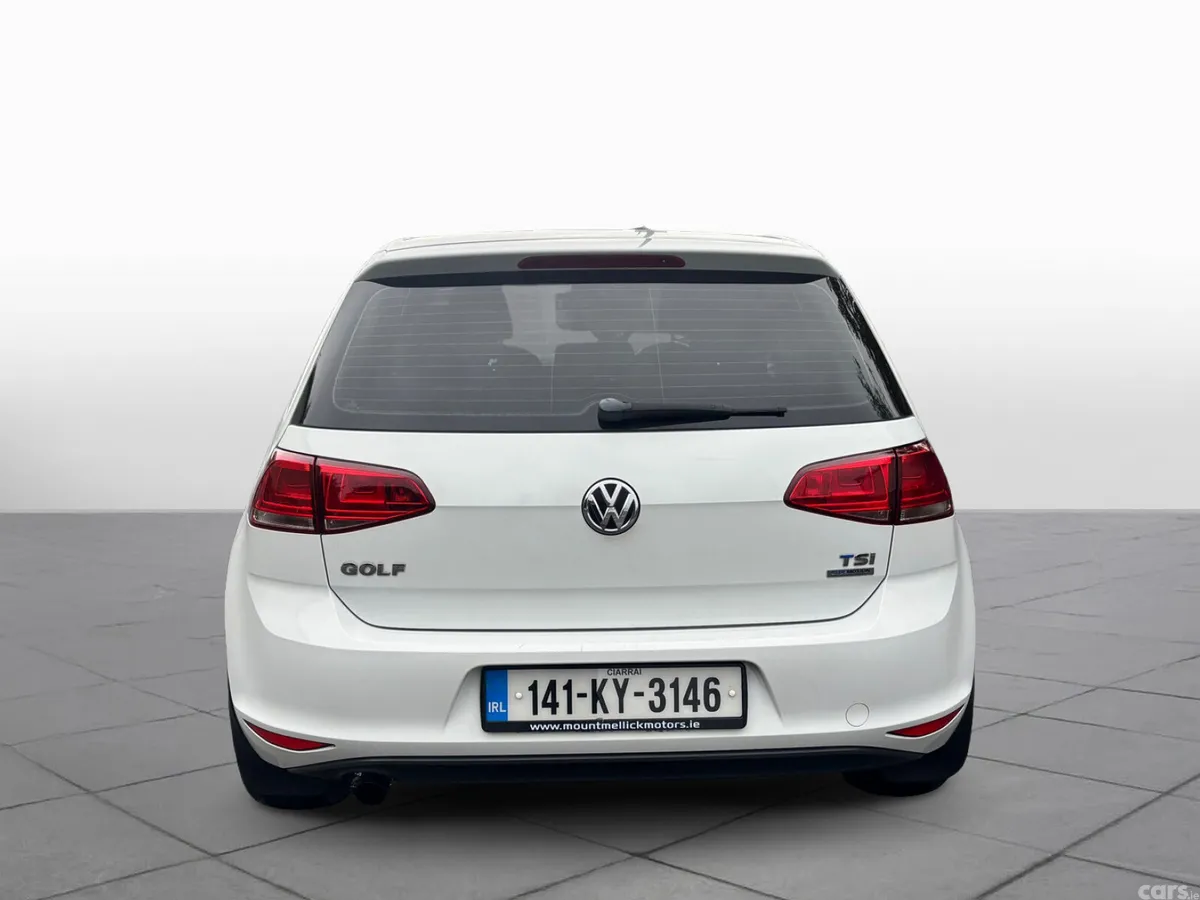 Volkswagen Golf Hatchback, Petrol, 2014, White