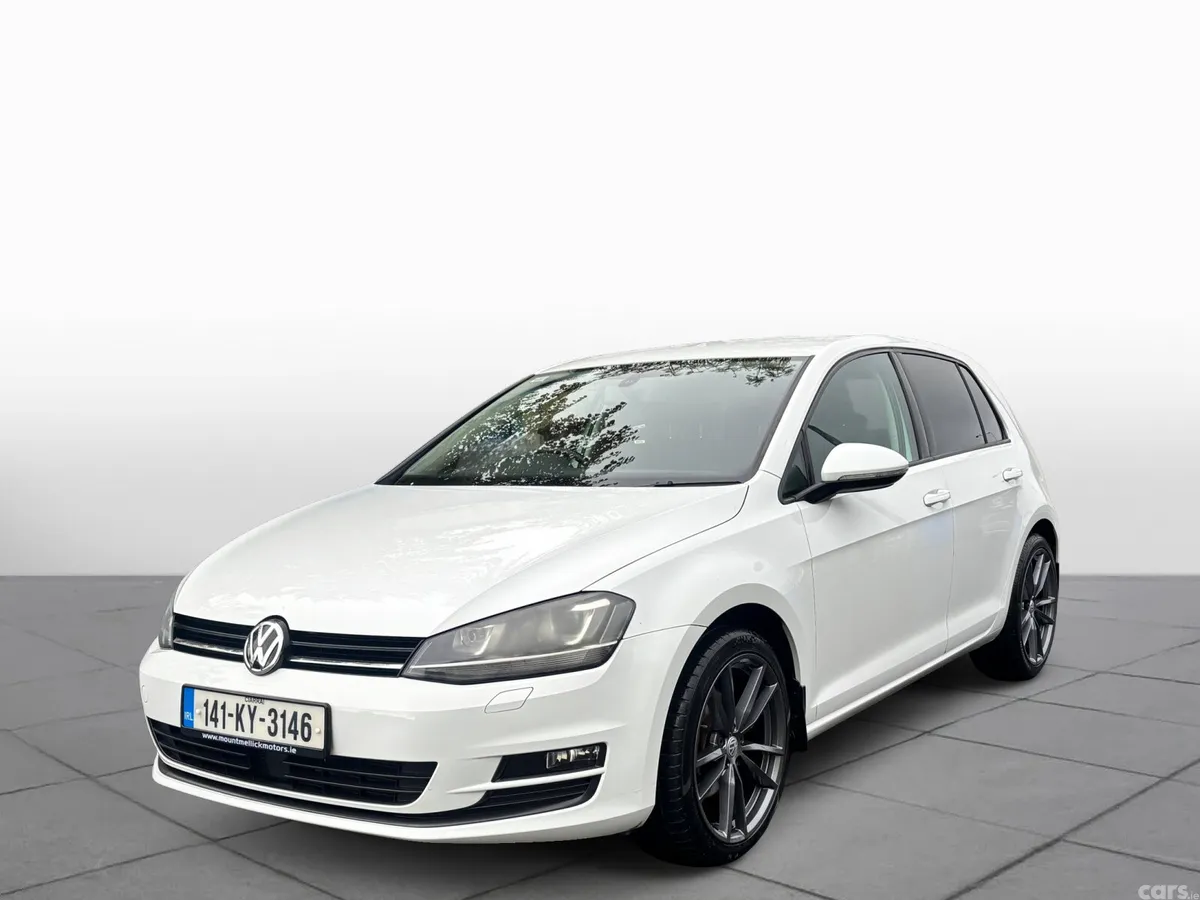 Volkswagen Golf Hatchback, Petrol, 2014, White
