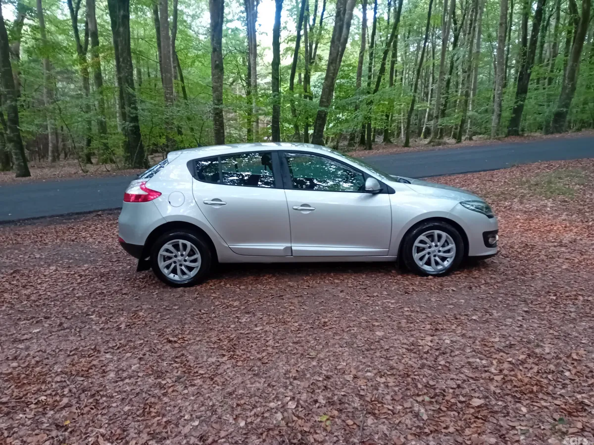 Renault Megane Hatchback, Diesel, 2014, Silver