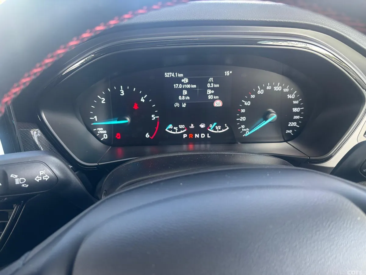 Ford Focus Hatchback, Diesel, 2025, Red