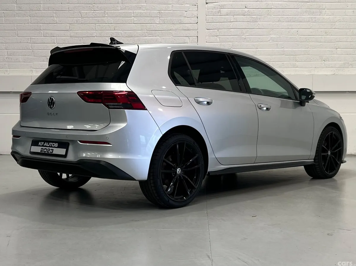 Volkswagen Golf Hatchback, Diesel, 2023, Silver