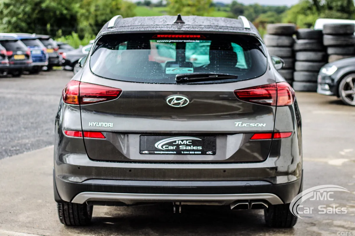 Hyundai Tucson SUV, Diesel, 2019, Brown