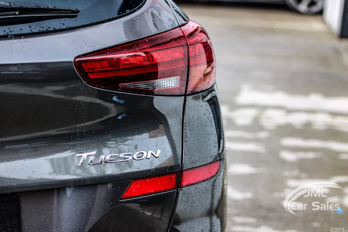 Hyundai Tucson SUV, Diesel, 2019, Brown
