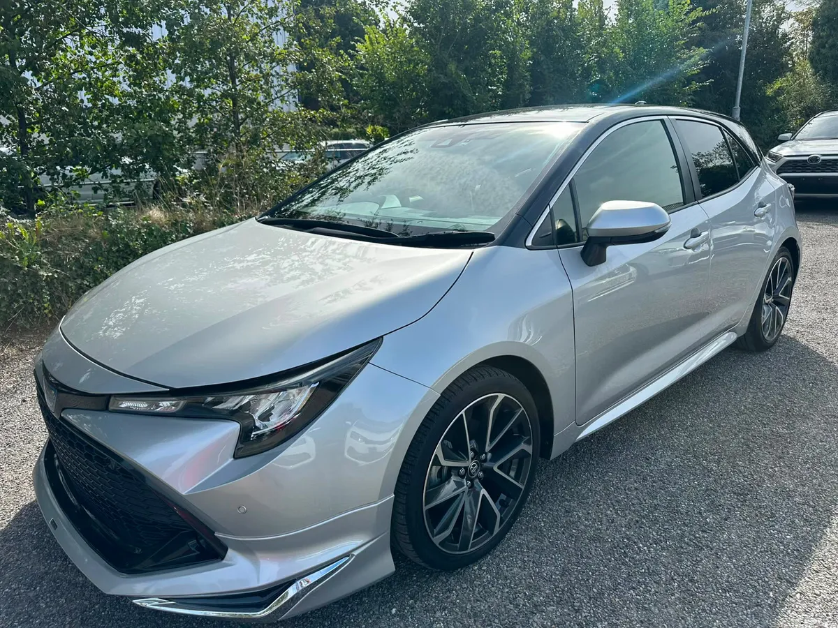 Toyota Corolla Hatchback, Petrol Hybrid, 2019, Silver