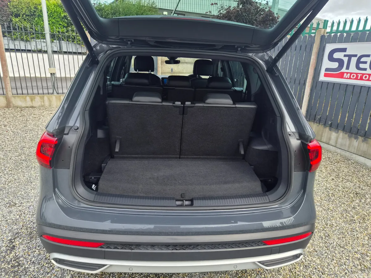 SEAT Tarraco Estate, Diesel, 2023, Grey