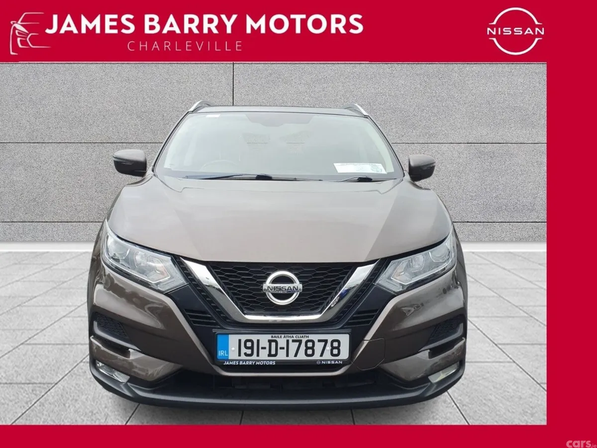 Nissan Qashqai MPV, Diesel, 2019, Brown
