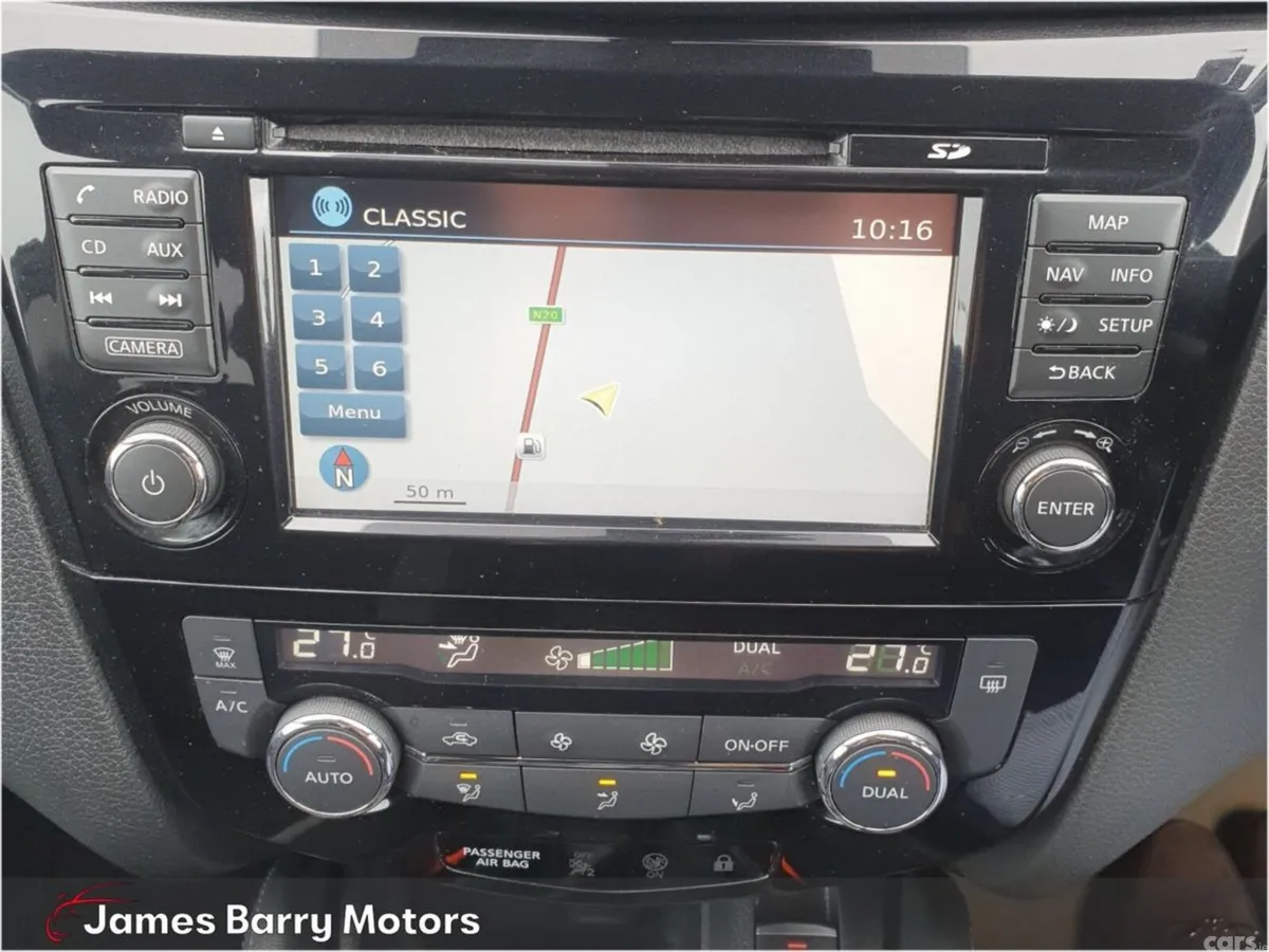 Nissan Qashqai MPV, Diesel, 2019, Brown
