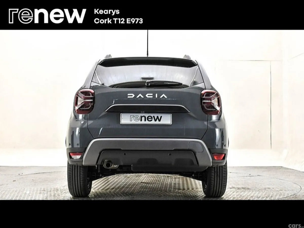 Dacia Duster SUV, Petrol, 2023, Grey
