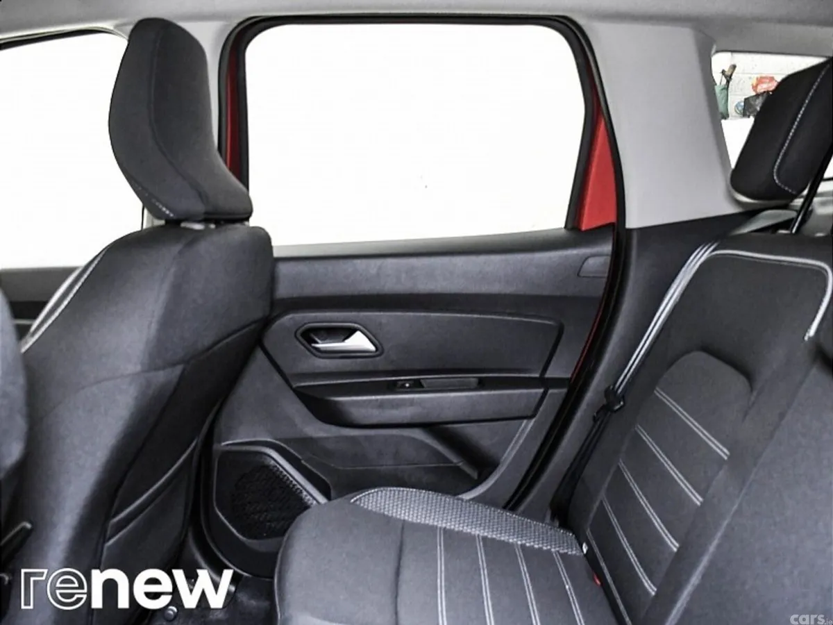 Dacia Duster SUV, Petrol, 2022, Red