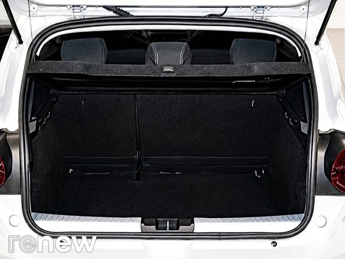 Dacia Sandero Hatchback, Petrol, 2023, Silver