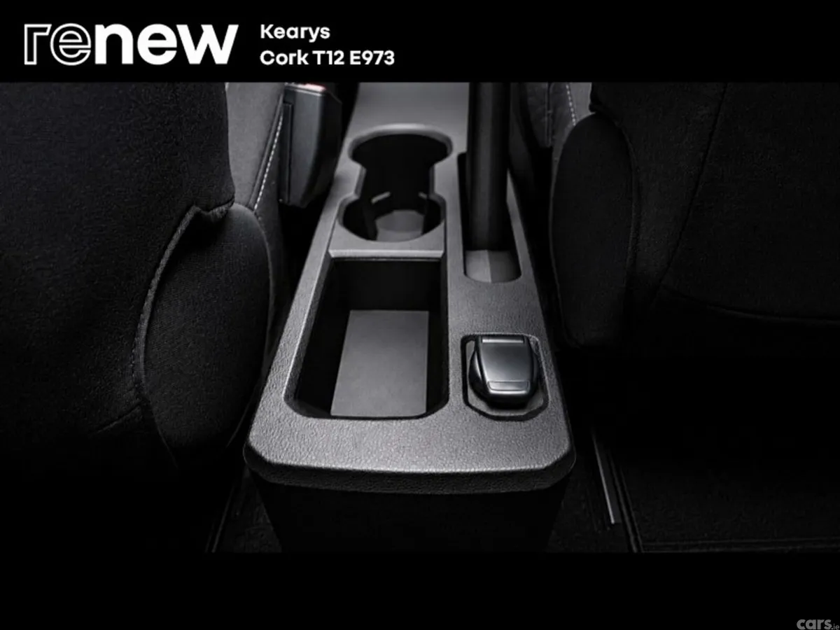 Dacia Sandero Hatchback, Petrol, 2023, Silver