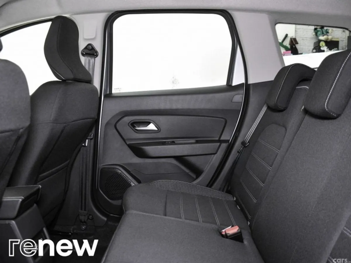 Dacia Duster SUV, Diesel, 2023, Silver