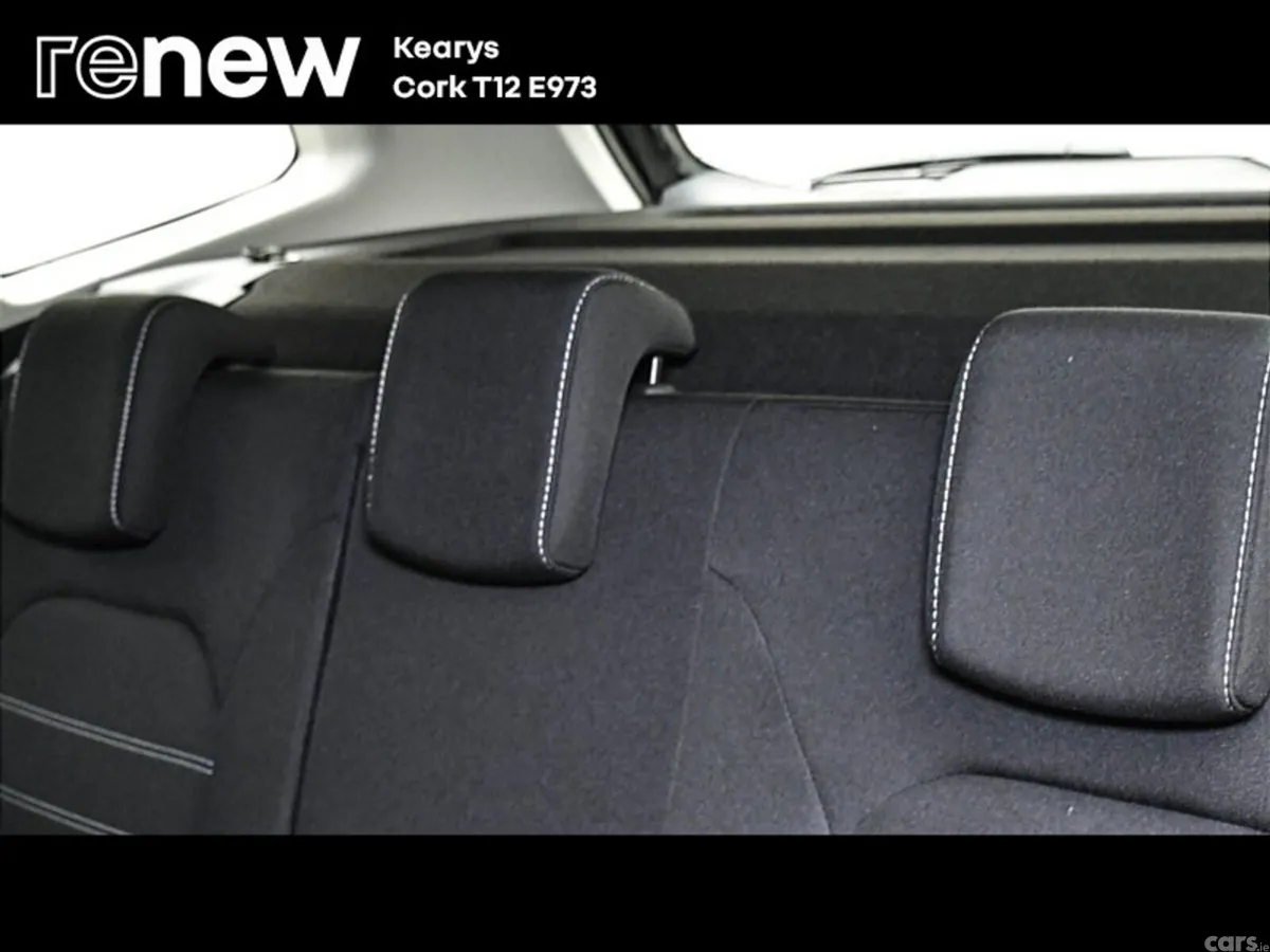 Dacia Duster SUV, Petrol, 2023, Black