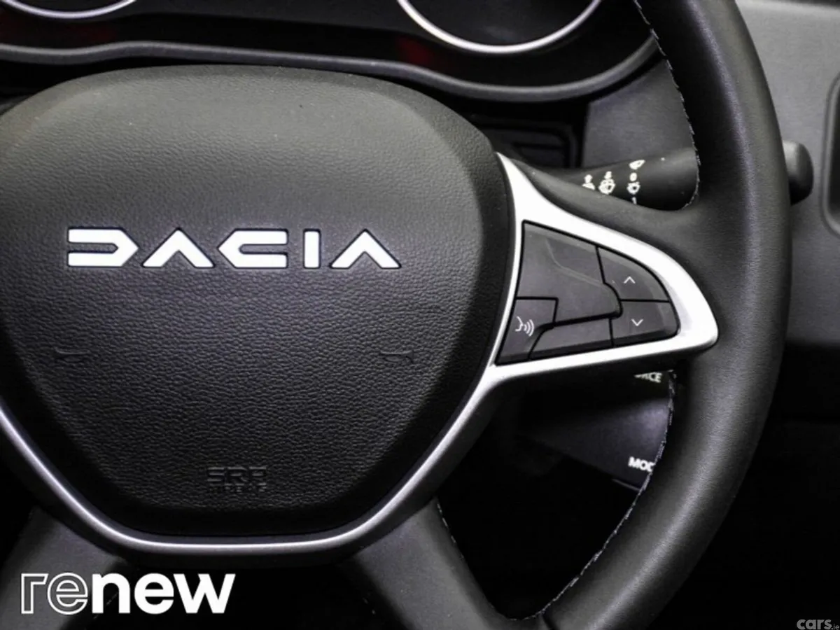 Dacia Duster SUV, Petrol, 2023, Black
