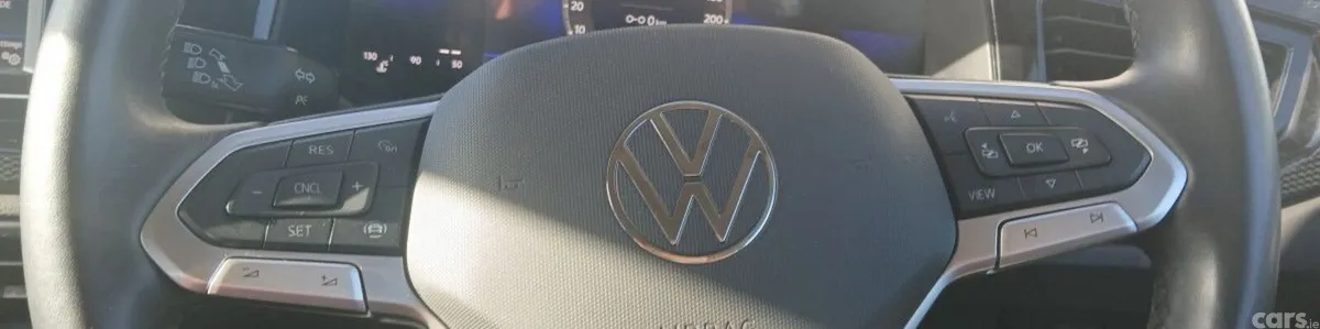 Volkswagen Polo Hatchback, Petrol, 2023, Red
