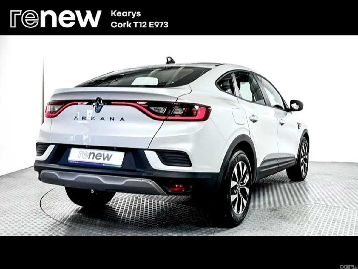 Renault Arkana SUV, Petrol, 2023, White