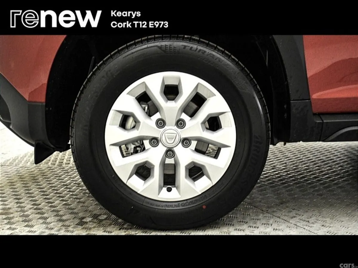Dacia Duster SUV, Petrol, 2022, Red