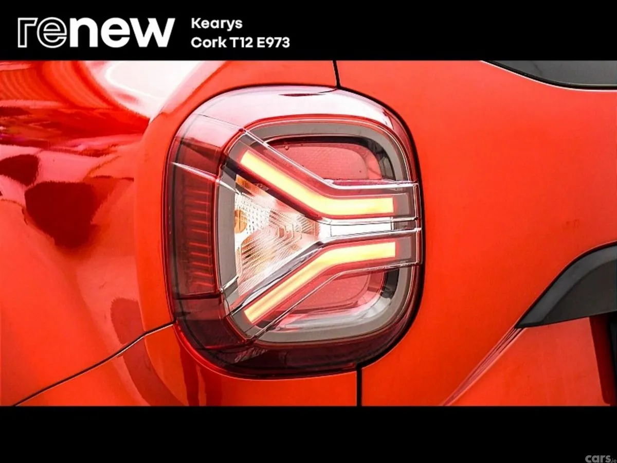 Dacia Duster SUV, Petrol, 2022, Red