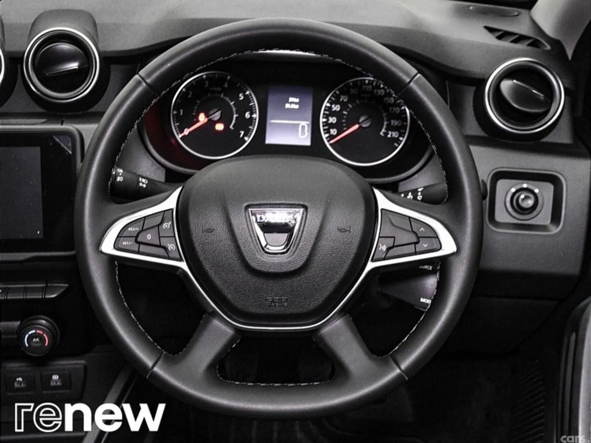 Dacia Duster SUV, Petrol, 2022, Red