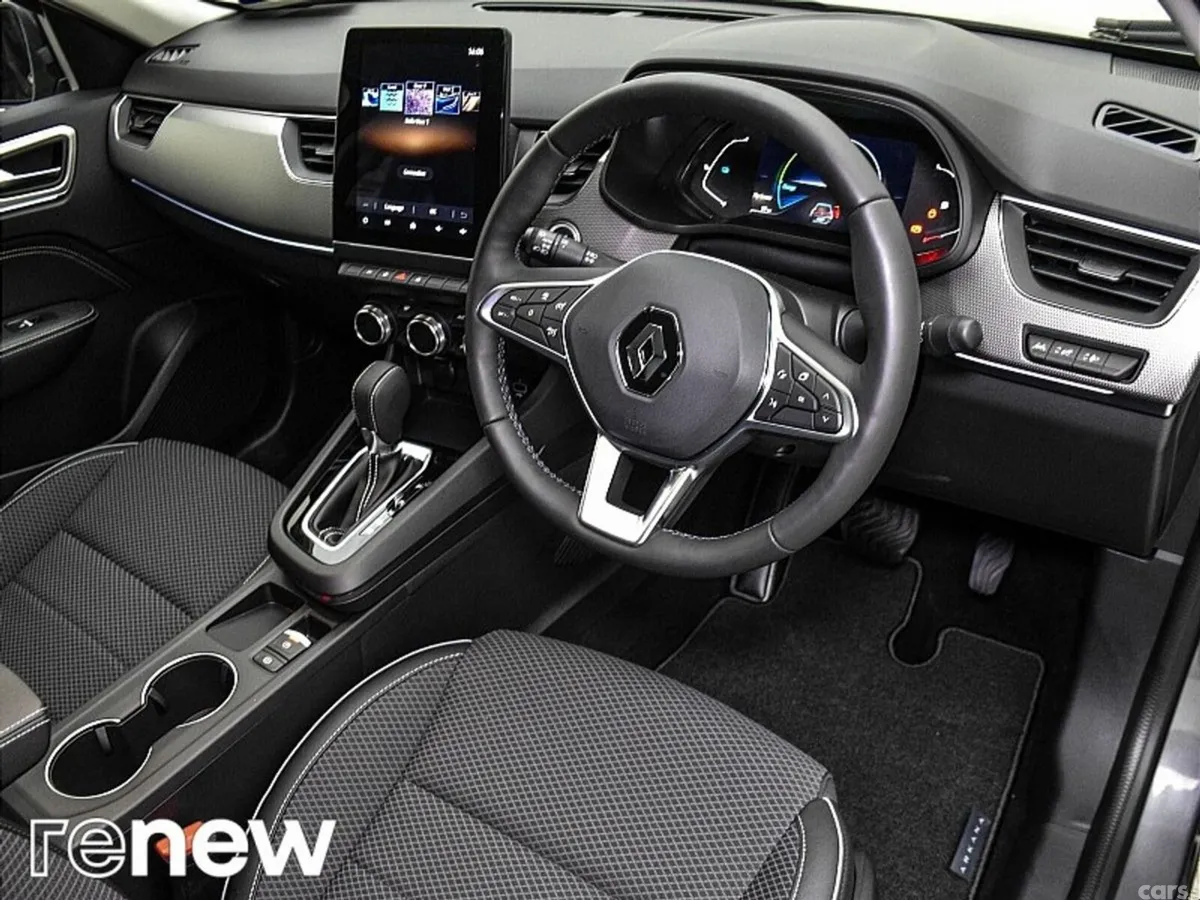 Renault Arkana SUV, Petrol Hybrid, 2023, Grey