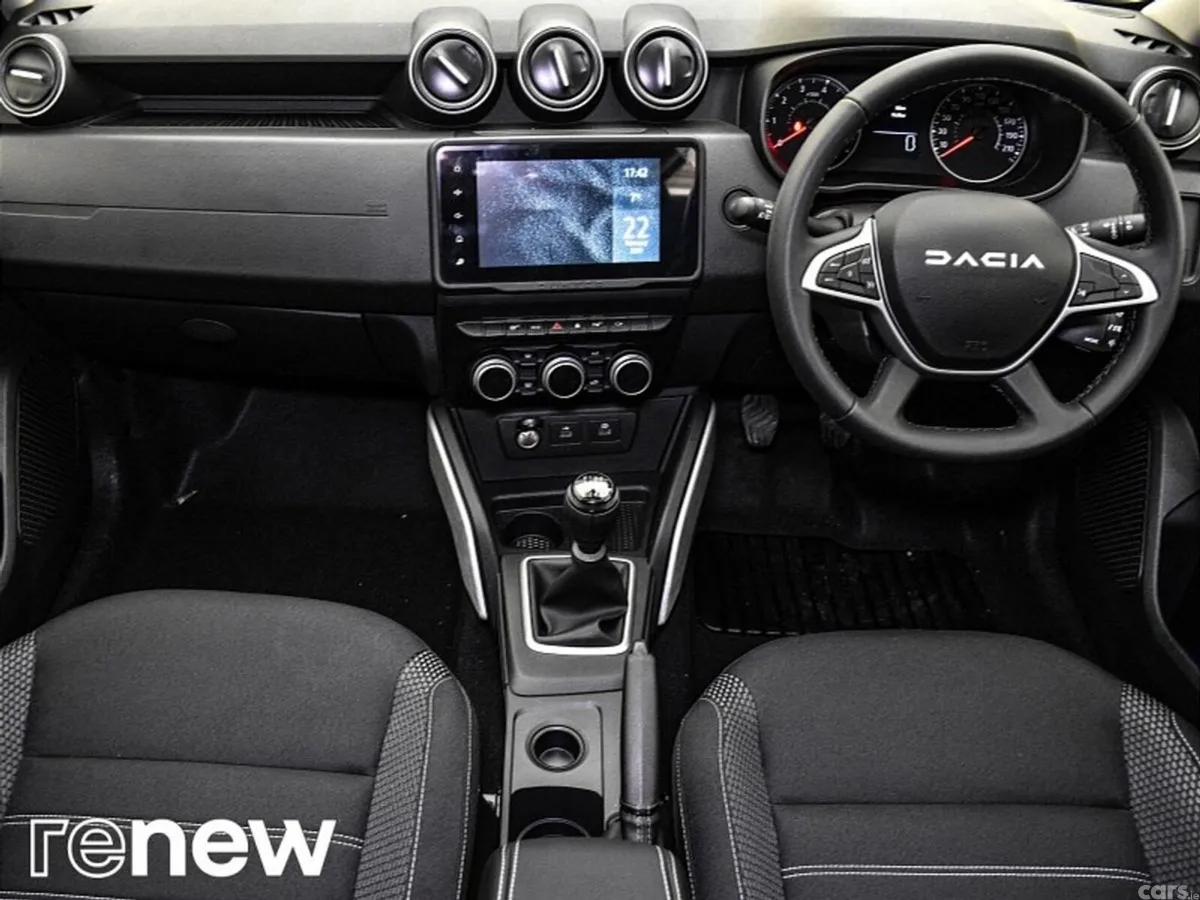 Dacia Duster SUV, Petrol, 2023, Grey