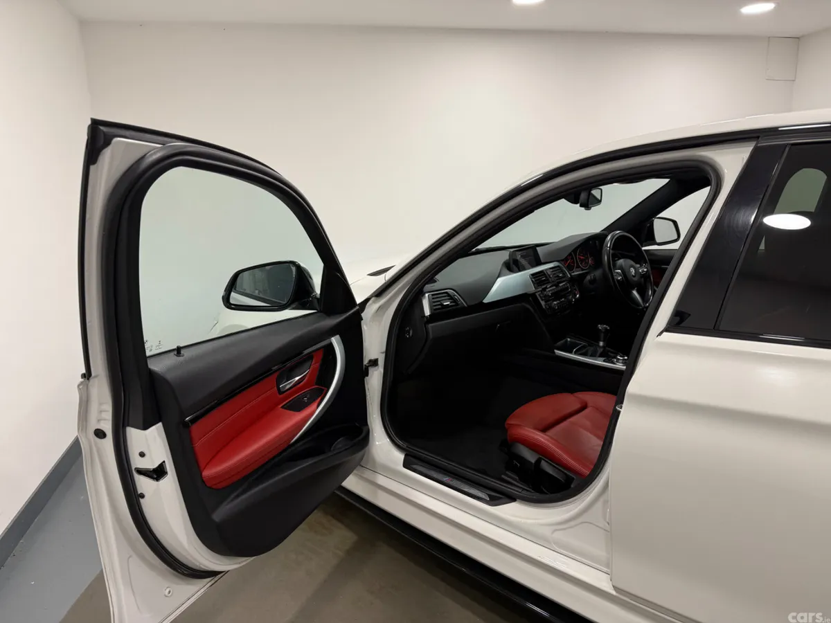 BMW 3-Series Saloon, Diesel, 2016, White