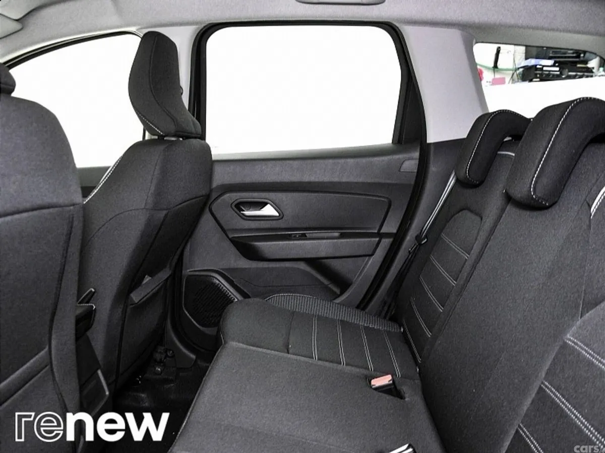 Dacia Duster SUV, Petrol, 2023, Grey