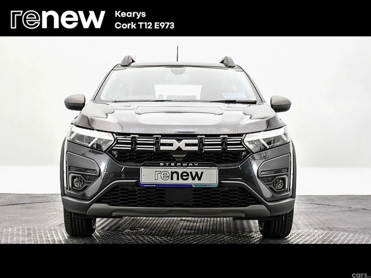 Dacia Sandero Stepway Hatchback, Petrol, 2023, Grey