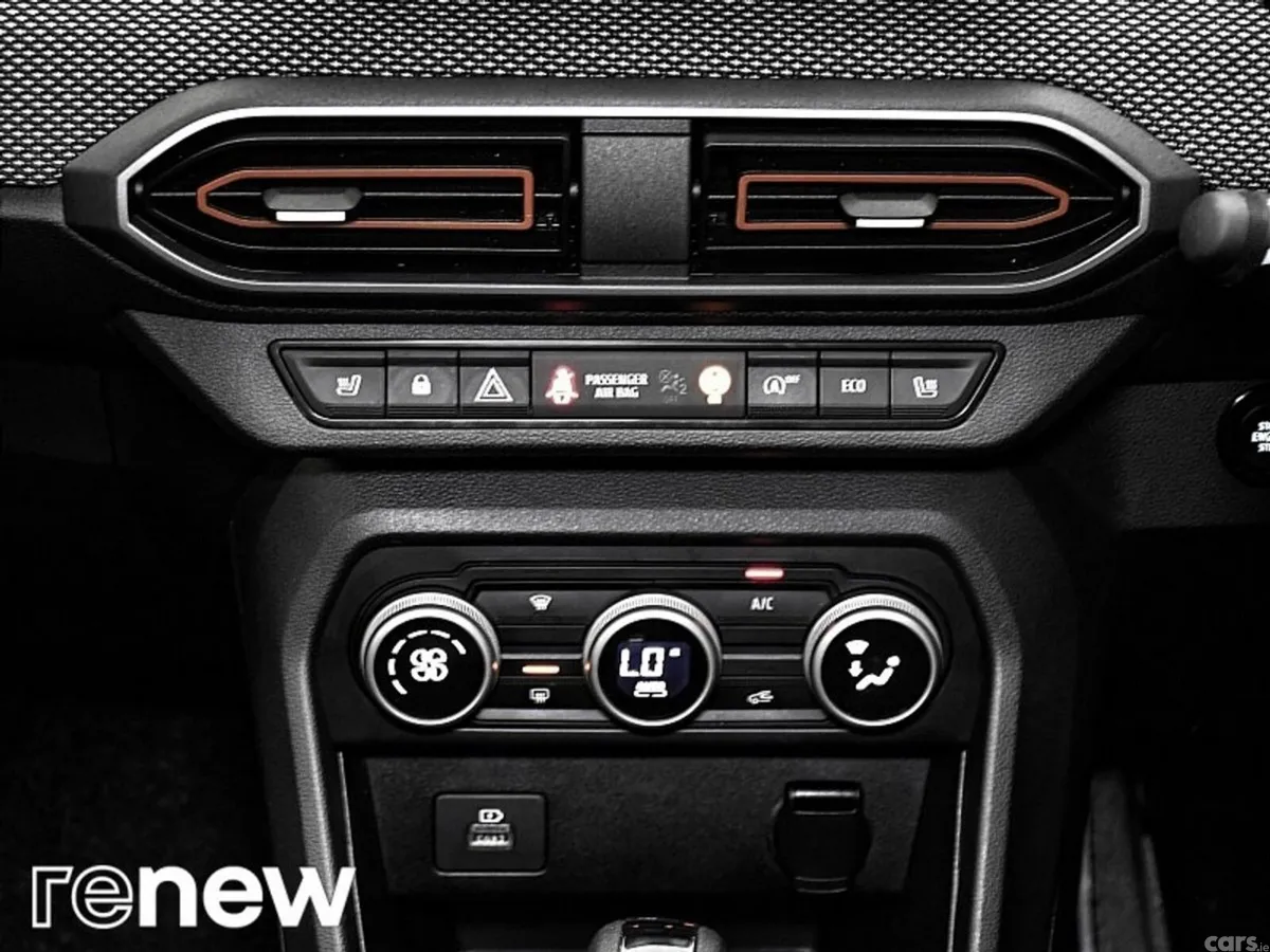 Dacia Sandero Stepway Hatchback, Petrol, 2023, Grey