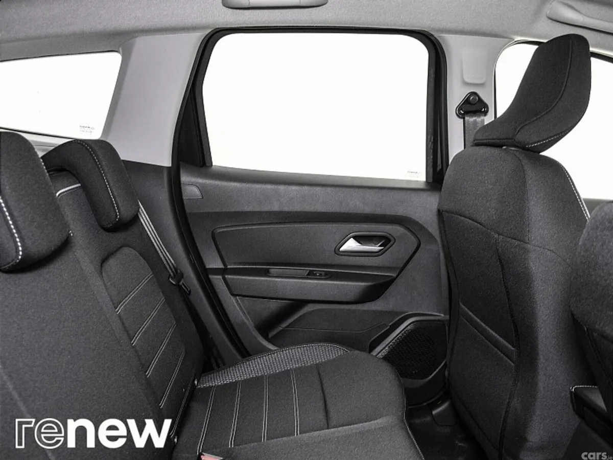 Dacia Duster SUV, Diesel, 2023, Black