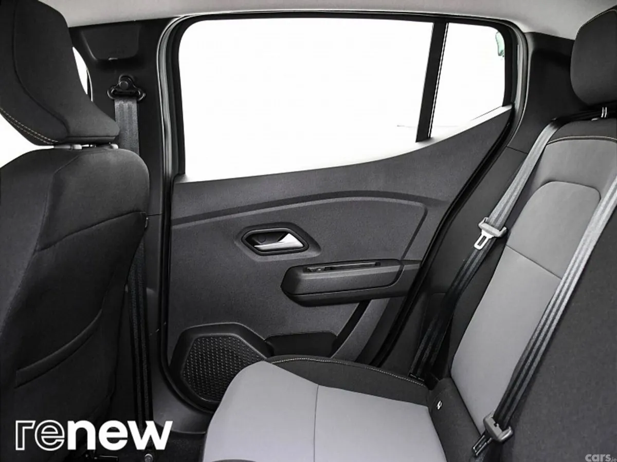 Dacia Sandero Stepway SUV, Petrol, 2024, Grey